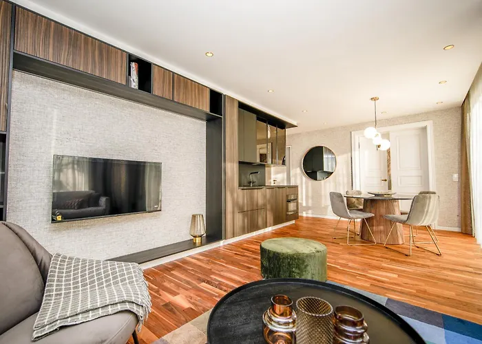 Arielle Scuttle Apartman Sellin